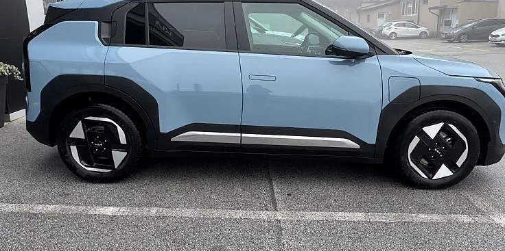 Zunanja slika - KIA EV3 - KIA  SKY  58.3 kWh - 2