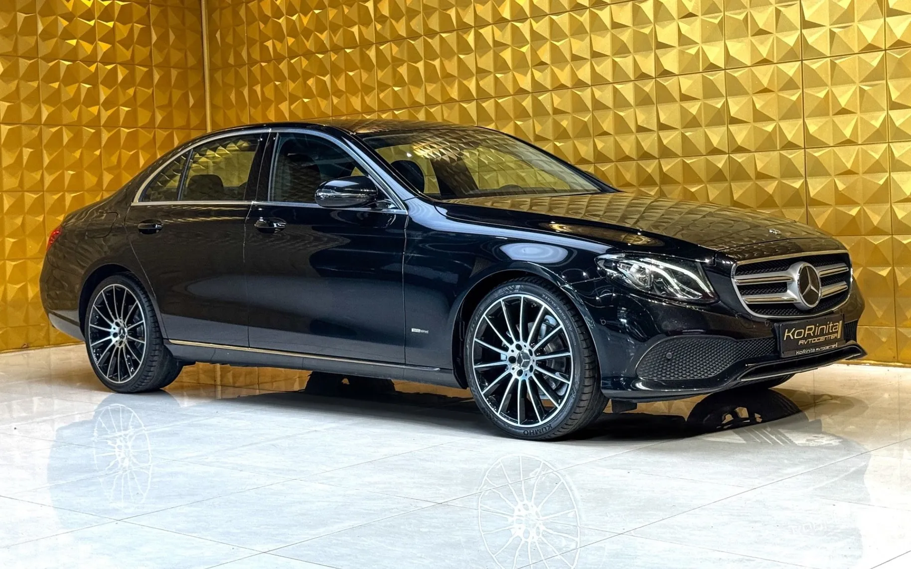 Zunanja slika - Mercedes-Benz E-Razred - E 220 d AUT.-VIRTUAL-KAMERA-AMBI-HARMAN-GRETJE - 1