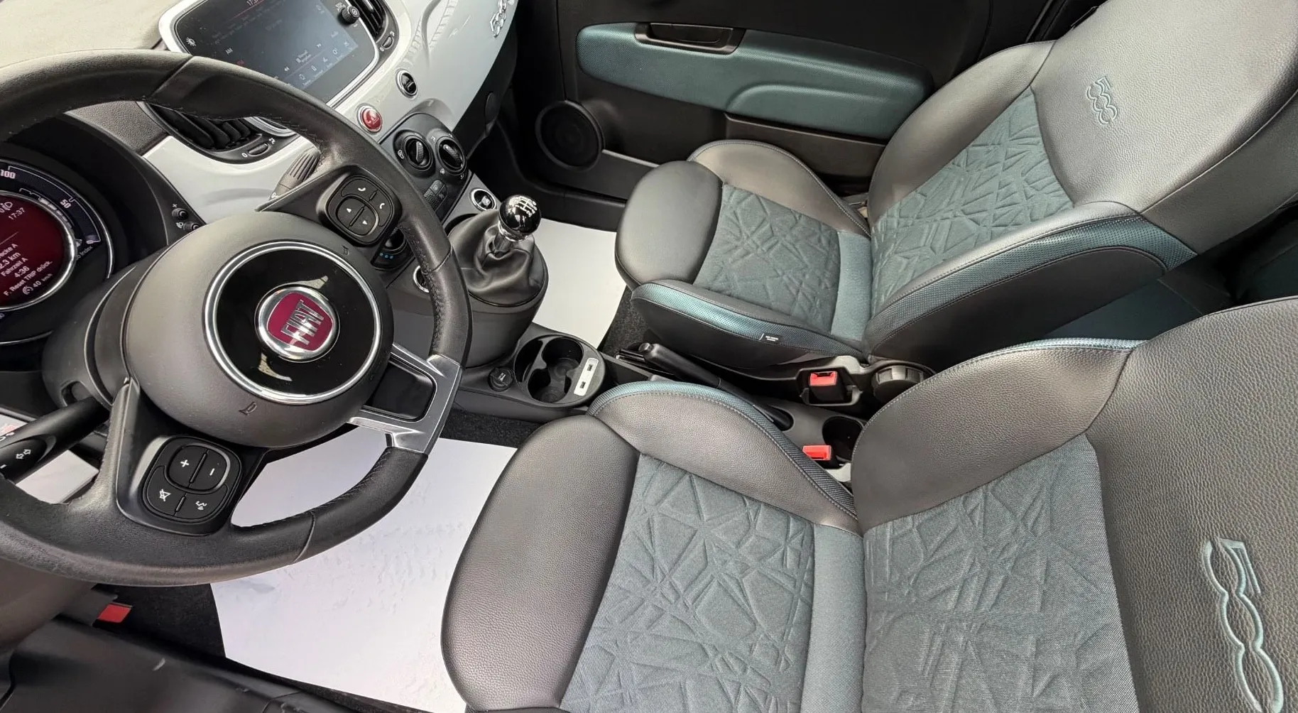 Notranja slika - Fiat 500C - 1.0 Launch Edition - 11