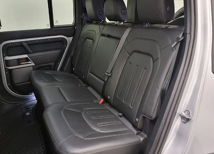 Zunanja slika - Land Rover Defender - 110 HSE 3.0 D300 MHEV AWD - 9