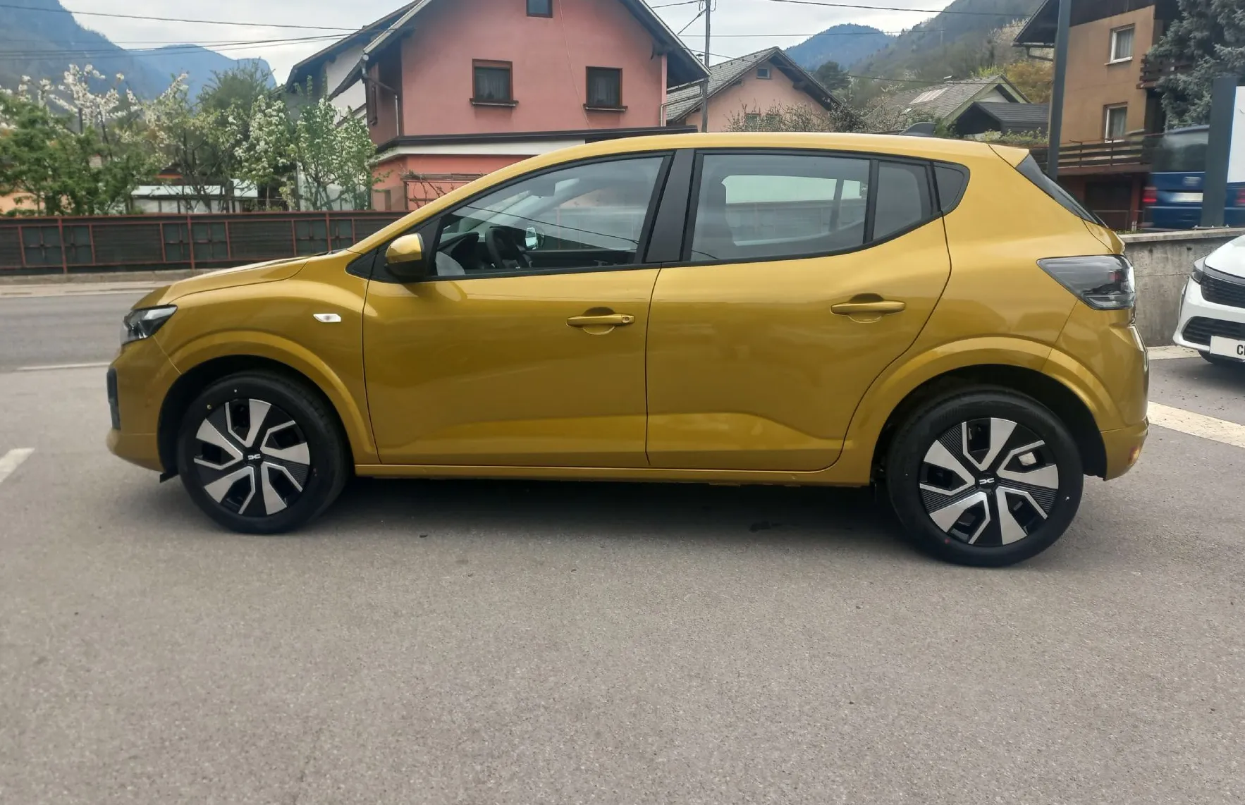 Zunanja slika - Dacia Sandero - 1.0 TCe 100 Expression - 6