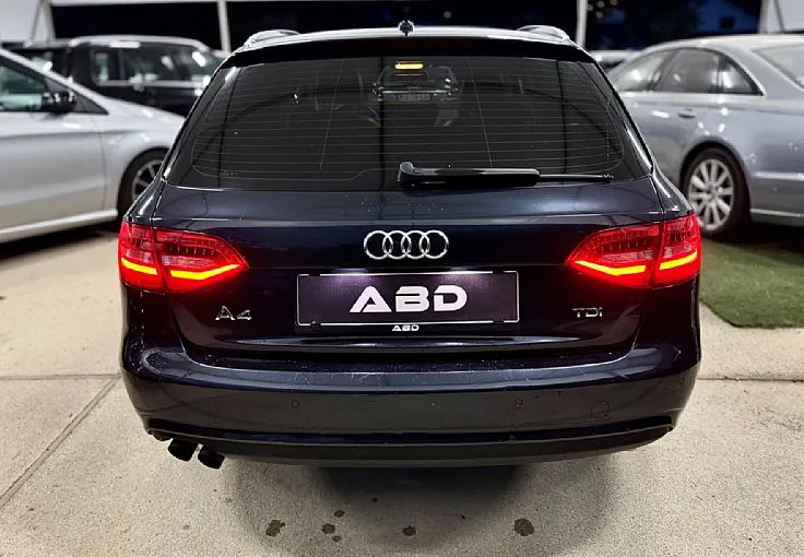 Zunanja slika - Audi A4 - Avant 2.0 TDI 130kW S-LINE XENON LED ALU18 NAVI3D PDC - 5