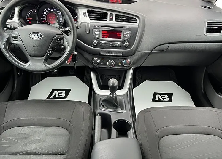 Zunanja slika - KIA Pro_Ceed - 1.4 CVVT+SLO+SAMO 97.888km+USB - 11