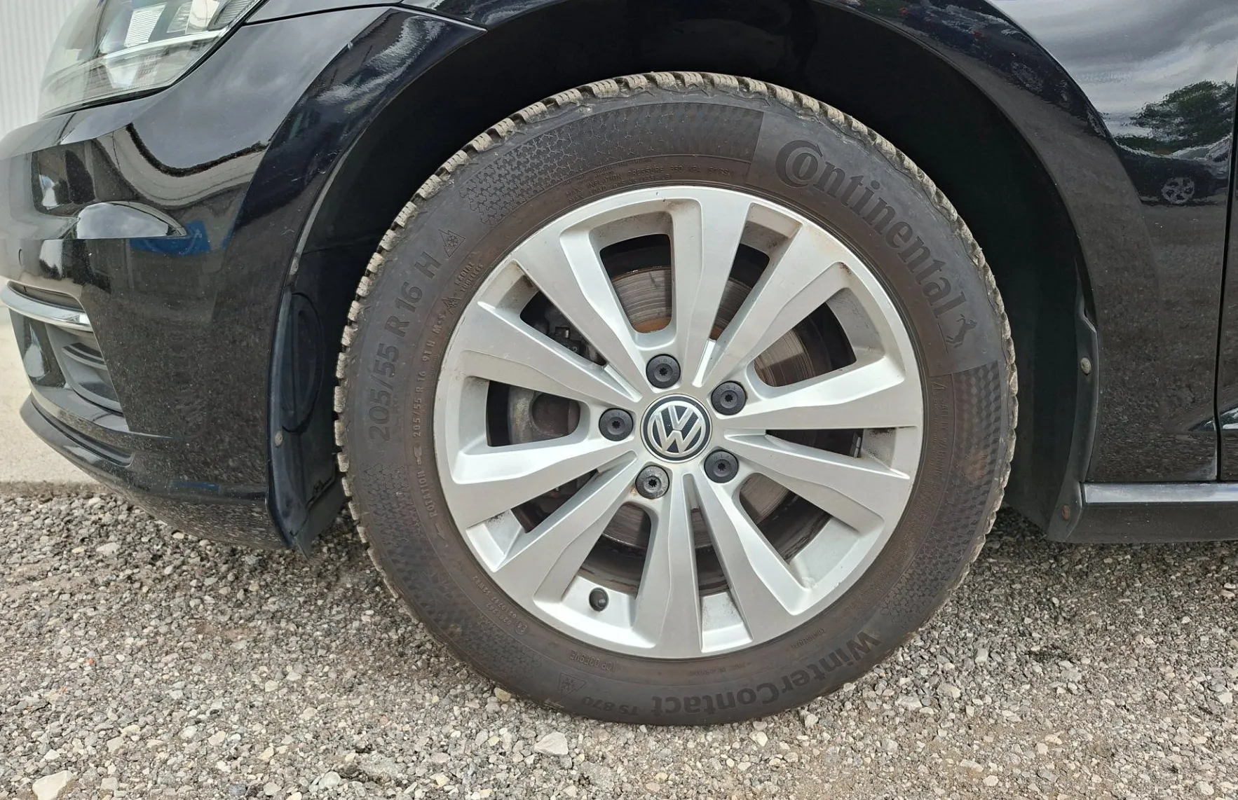 Zunanja slika - Volkswagen Golf - 2.0 TDI Comfortline DSG - 17
