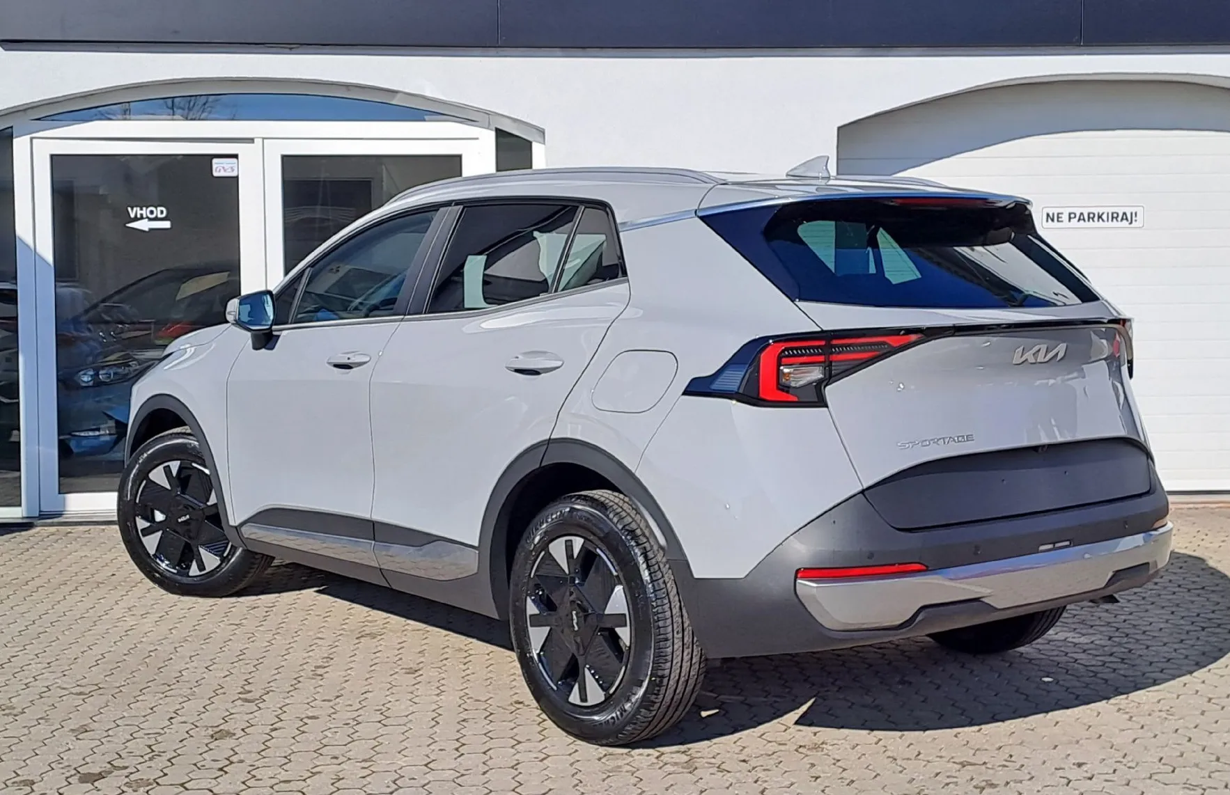 Zunanja slika - KIA Sportage - 1.6 T-GDi 110kW EX Fresh Plus . 7 DCT - 4