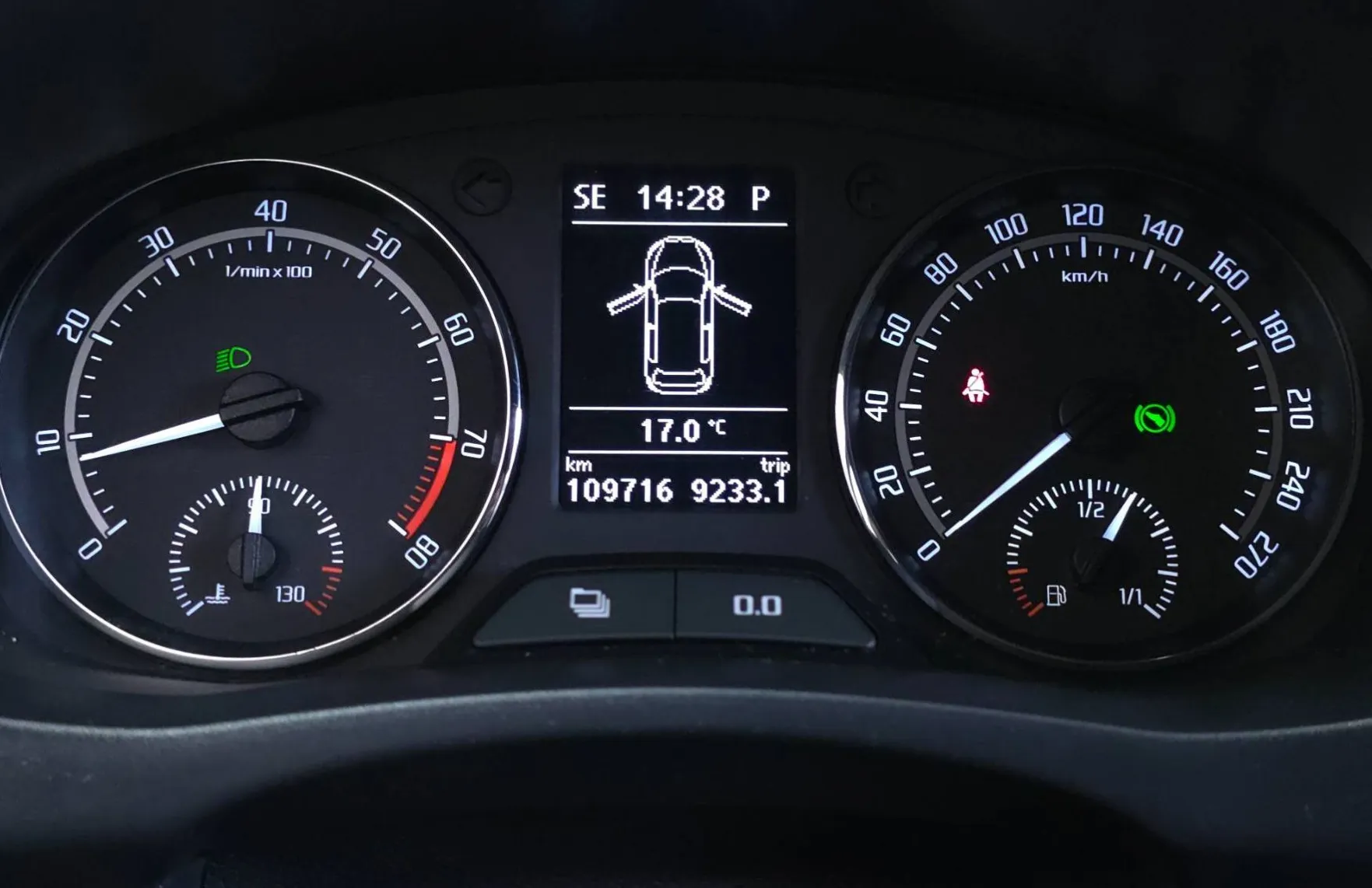 Zunanja slika - Škoda Fabia - 1.4 TSI RS 132kW - DSG - TEMPOMAT - PDC... - 14