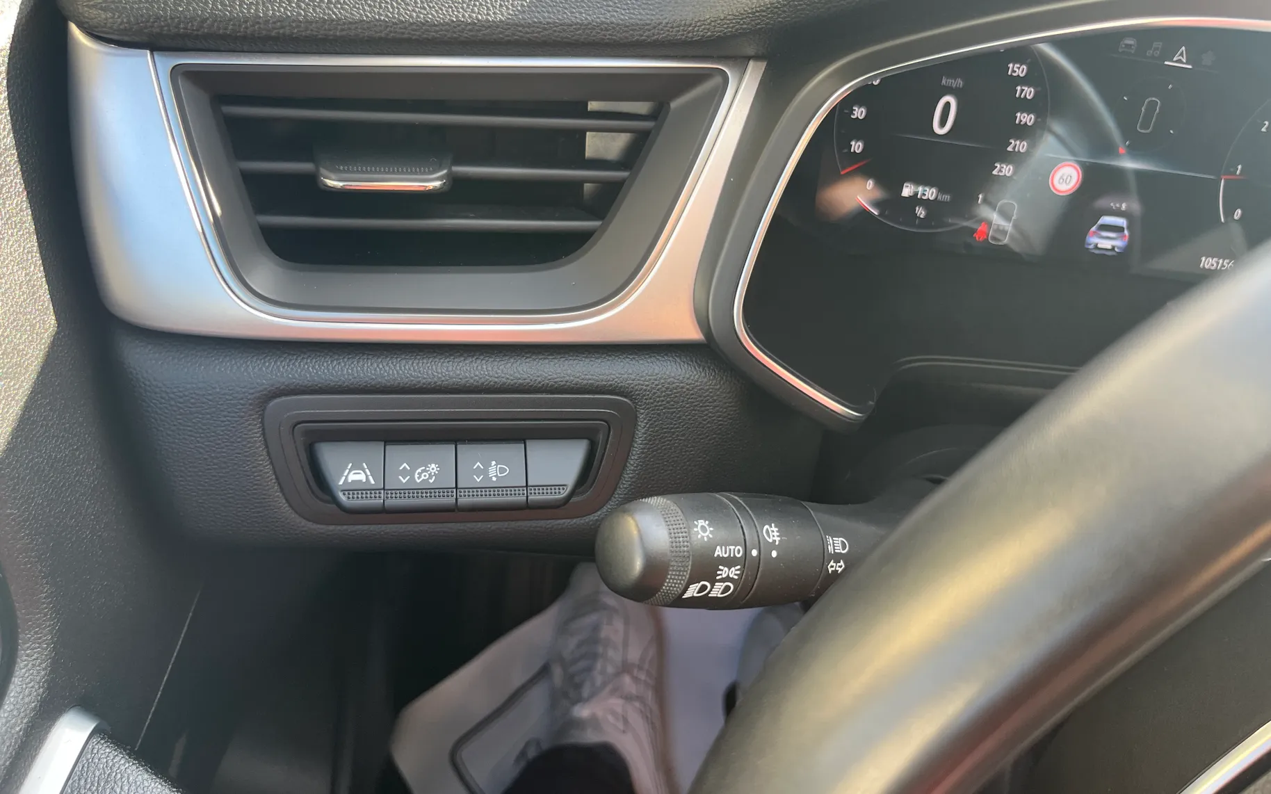 Notranja slika - Renault Captur - 1.0 / - 16
