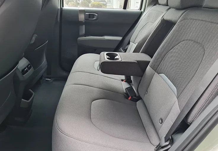 Zunanja slika - KIA EV3 - 58.3 kWh baterija. 150 kW  204 KM  Star - 10