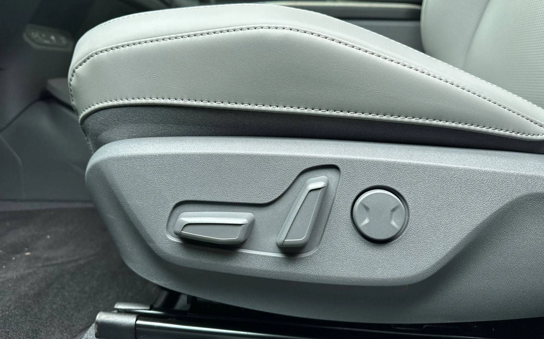 Zunanja slika - KIA EV3 - Sky 81.4 kWh baterija. doseg do 605km... - 11