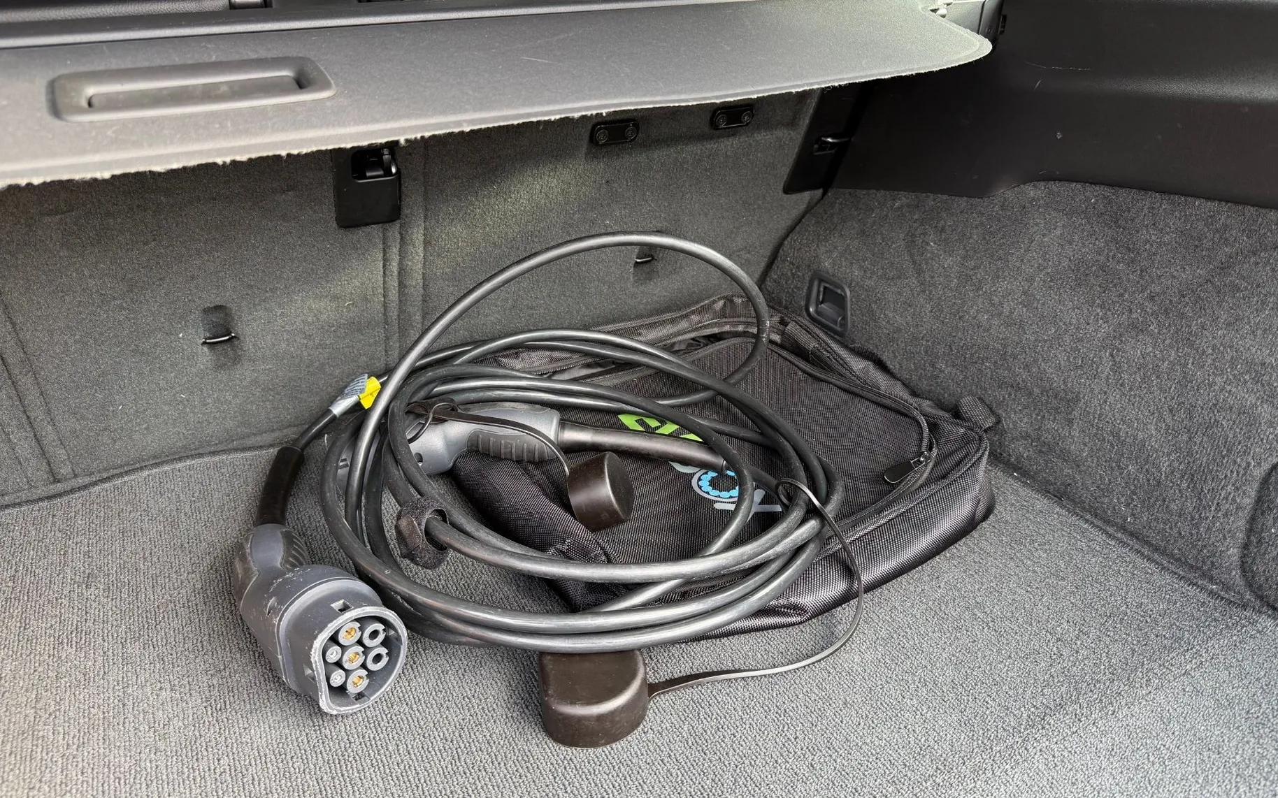 Zunanja slika - Volvo V60 - 2.4 D6 TwinEngine AWD HYBRID POLSTAR AUT. XENON - 19