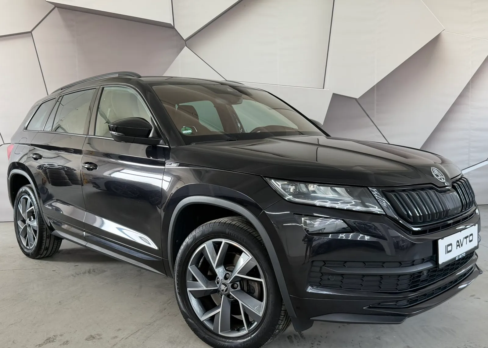 Zunanja slika - Škoda Kodiaq - 4x4 2,0 TDI L&K DSG - 1