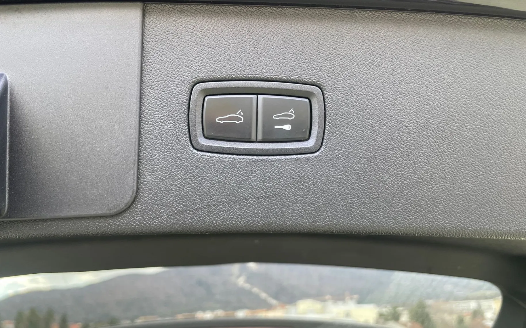 Zunanja slika - Porsche Cayenne - 3.0 E-HYBRID PLATINUM EDITION AUTO MATRIX.USNJE - 12