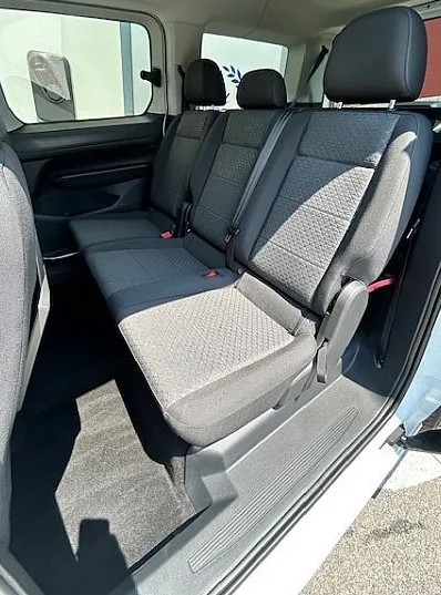 Zunanja slika - Ford Tourneo Connect - 2.0 TDCi EcoBlue 122KM  A7 TITANIUM L2 - NA ZALOG - 5
