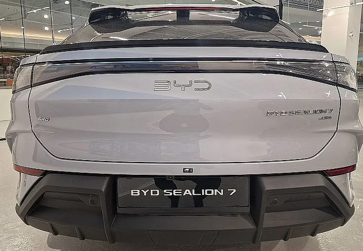 Zunanja slika - BYD SEALION 7 - EXCELLENCE AWD 91.3 kWh 390 kW - 3