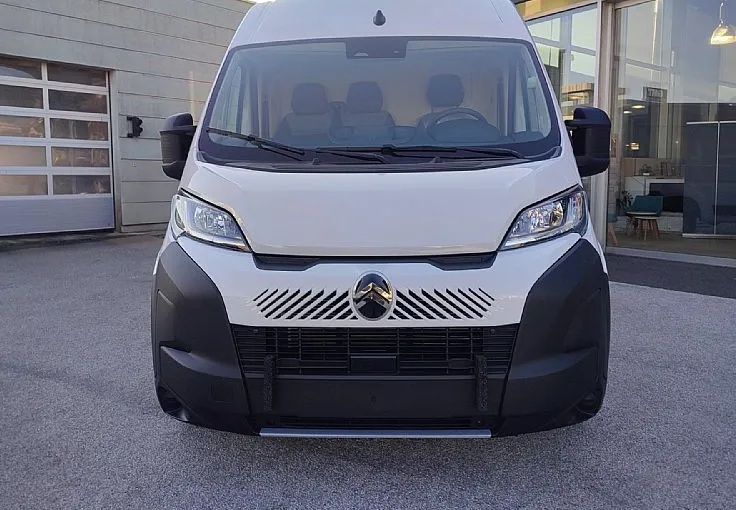 Zunanja slika - Citroën Jumper Confort - 35 L3H2 - 2