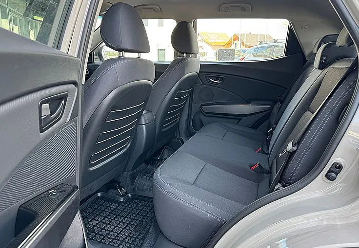 Zunanja slika - SsangYong Tivoli - 1.5 T-GDi Fresh 2WD M T  TESTNE VOŽNJE - 6