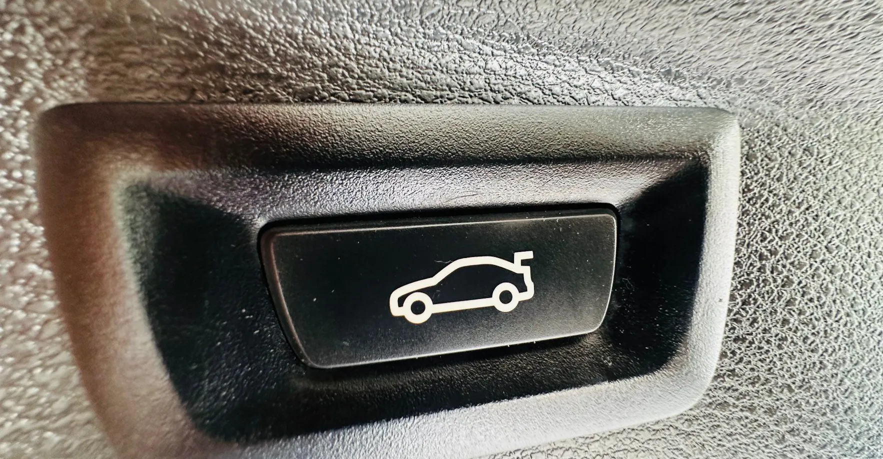 Zunanja slika - BMW X2 - serija :  sDrive18i.LED.NAVI.PDC.. - 3