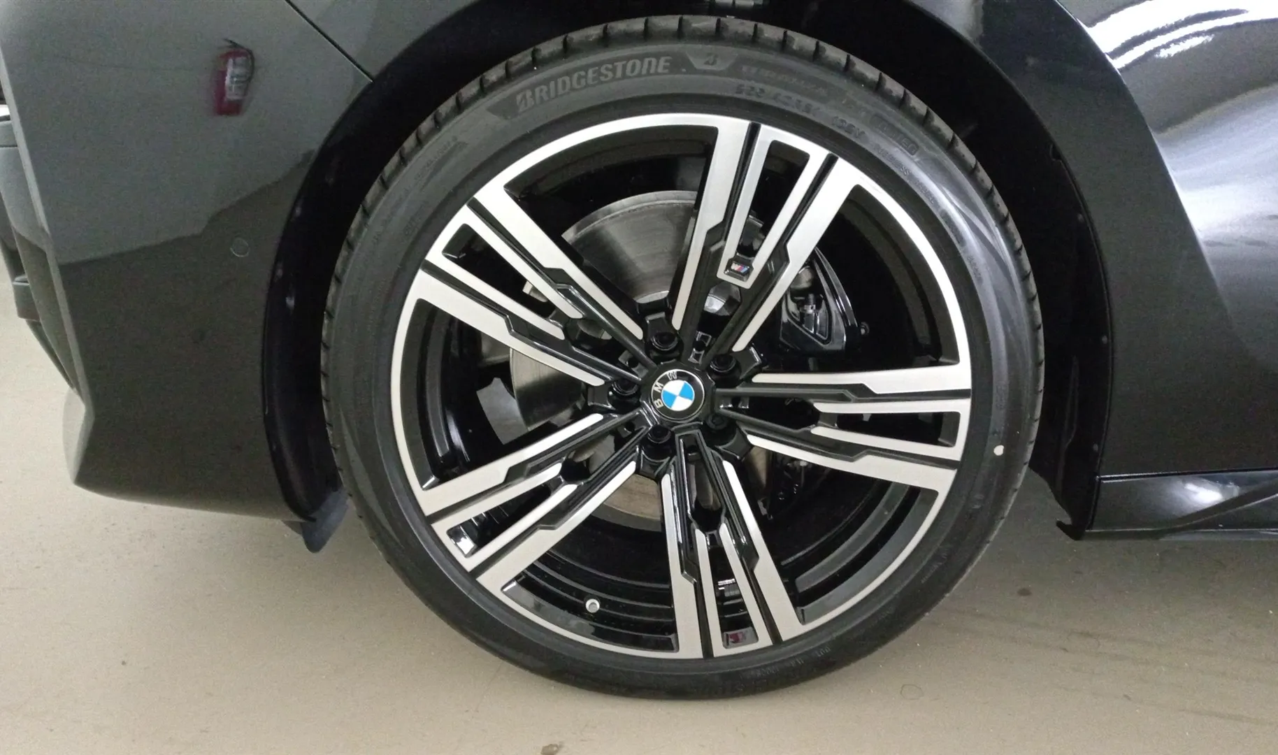 Zunanja slika - BMW Serija 7 - 730d xDrive - 5