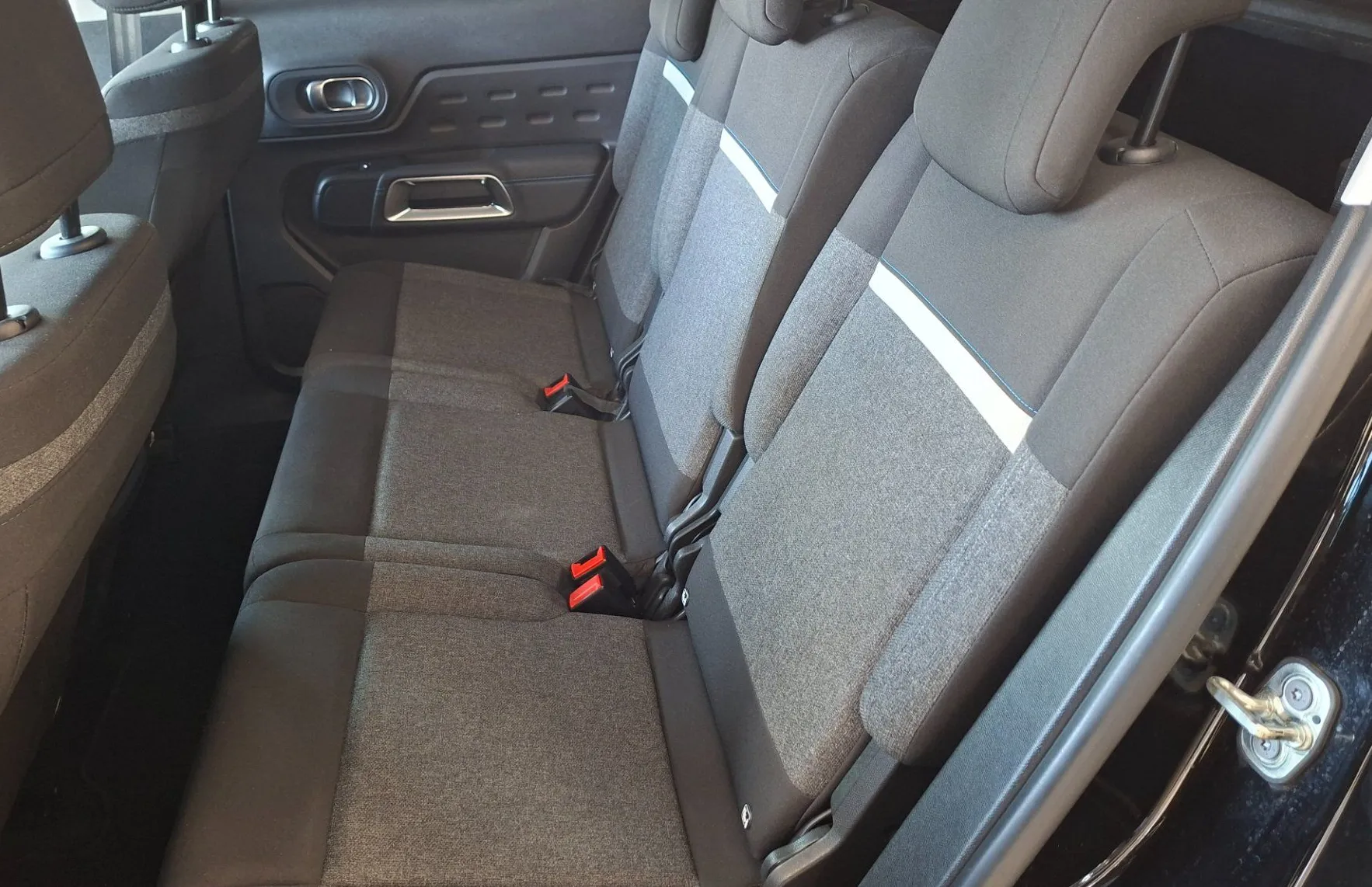 Zunanja slika - Citroën C5 Aircross - PureTech 130 S S Feel Pack-ODLIČEN- - 13