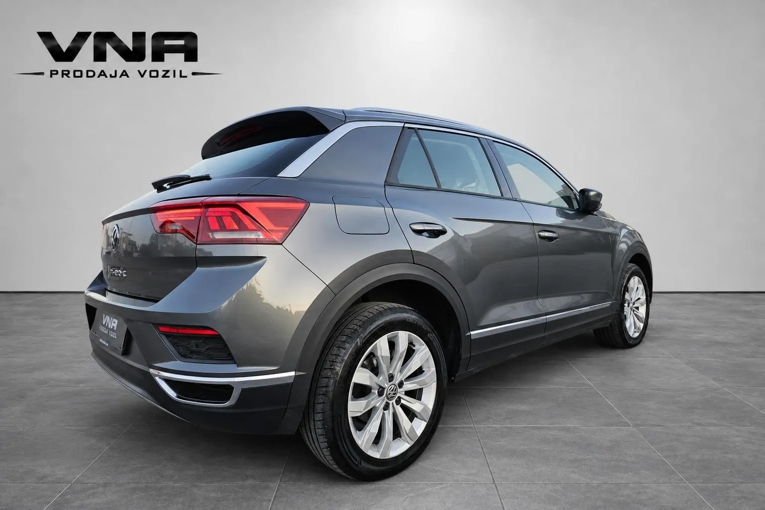Zunanja slika - Volkswagen T-Roc - 2.0 TDI BMT Sport |VIRTUAL|RADAR|BLIS|LANE|SLO|TOP - 6