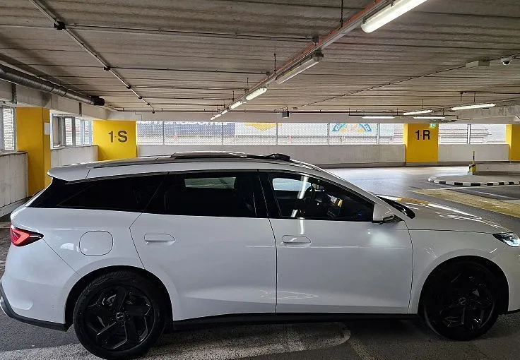 Zunanja slika - BYD SEAL 6 - DM-i Touring COMFORT PHEV - skupni doseg 1350 km - 5