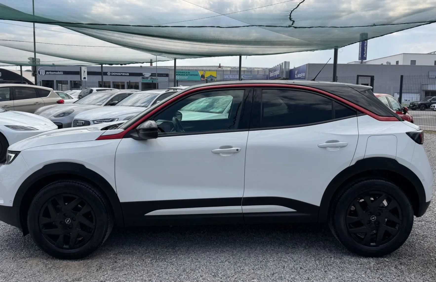 Zunanja slika - Opel Mokka - 1.2 GS LINE SLO-AUT-NAVI-KAMERA-ALU-VELIK SERVIS - 4