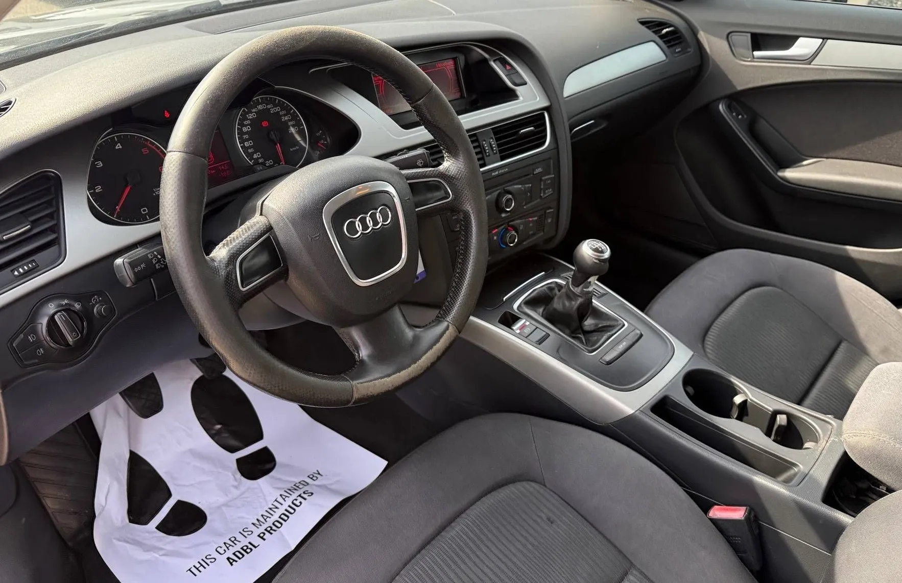 Zunanja slika - Audi A4 - 2.0 TDI SLOVENSKI BI-XENON TEMPOMAT PDC MEGLENKE . - 18