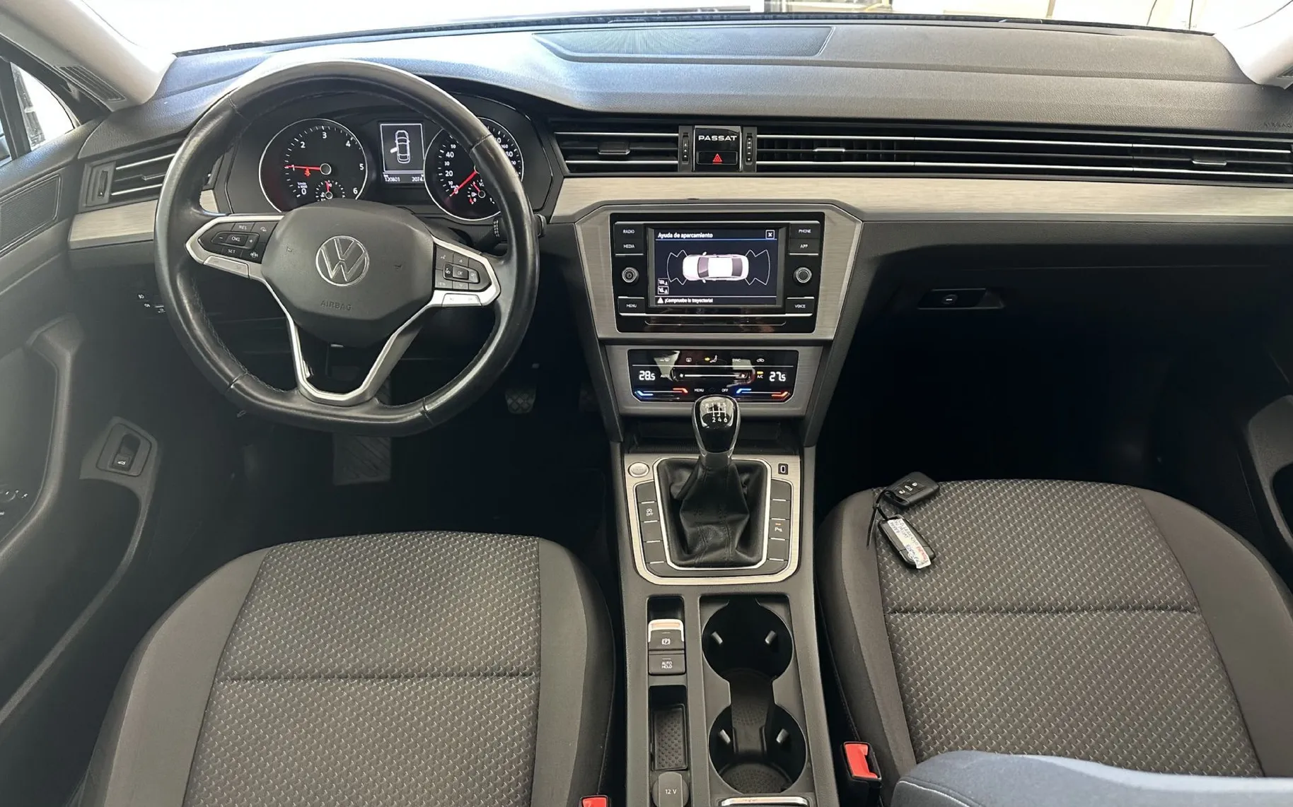 Notranja slika - VW Passat - 2.0 TDI 110kW.LED.LIMOZINA.SAMO 120.000 KM - 20