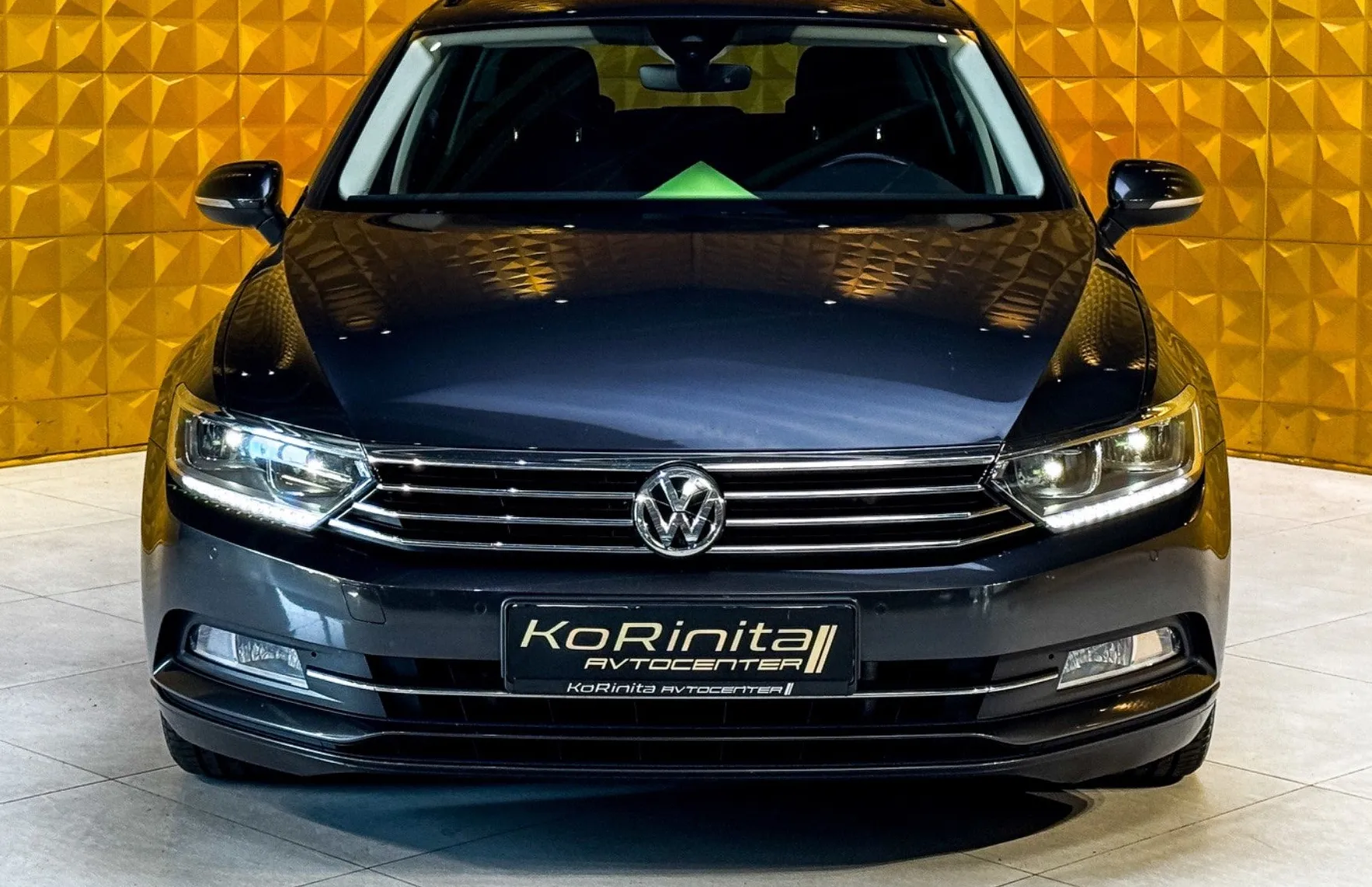 Zunanja slika - Volkswagen Passat - Variant 2.0 TDI AUT. LED-MASAZA-KLJUKA-KAMERA-GRETJE-RADAR - 4