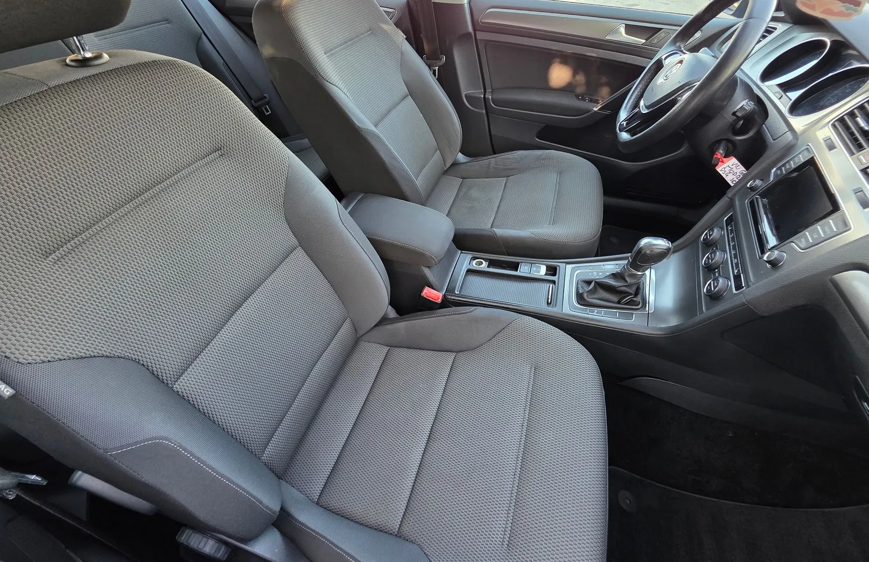 Zunanja slika - Volkswagen Golf - 2.0 TDI BMT HIGHLINE DSG GRETJE SEDEŽEV-ALU-PDC - 11