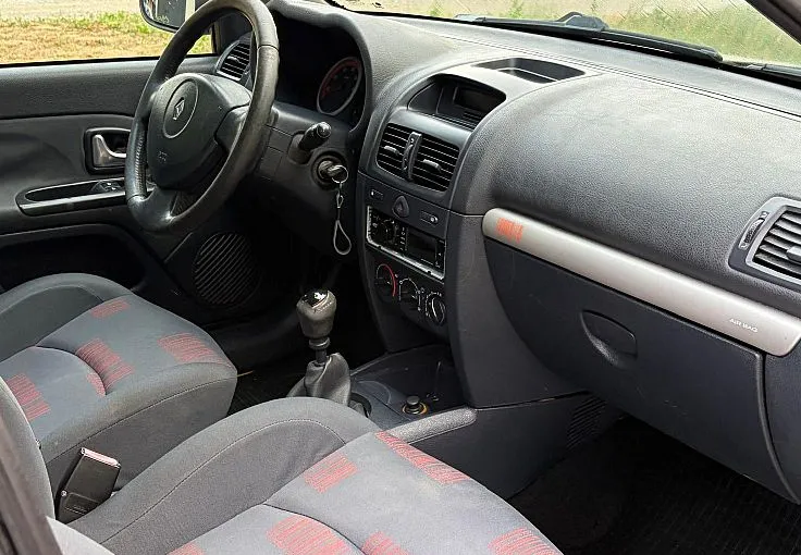 Zunanja slika - Renault Clio - 1.2 16V Extreme - 11