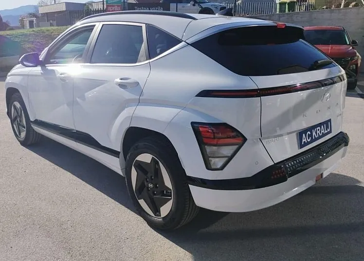 Zunanja slika - Hyundai Kona - 65kWh PREMIUM - TOPLOTNA ČRPALKA - 4