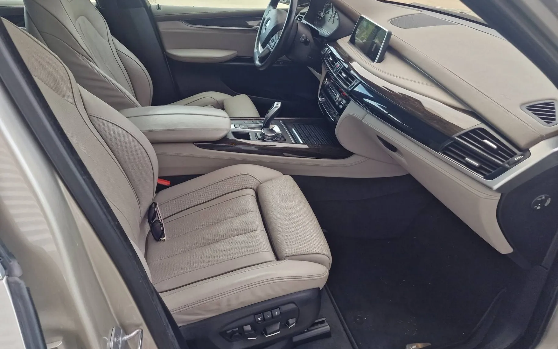 Notranja slika - BMW serija X5: - 3.0D x-DRIVE INDIVIDUAL 1.LASTNIK SLO. SERVSIRAN - 8