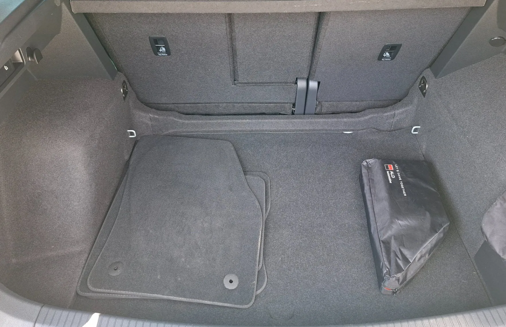 Zunanja slika - VW Tiguan - 2.0 TDI BMT Elegance DSG - 11