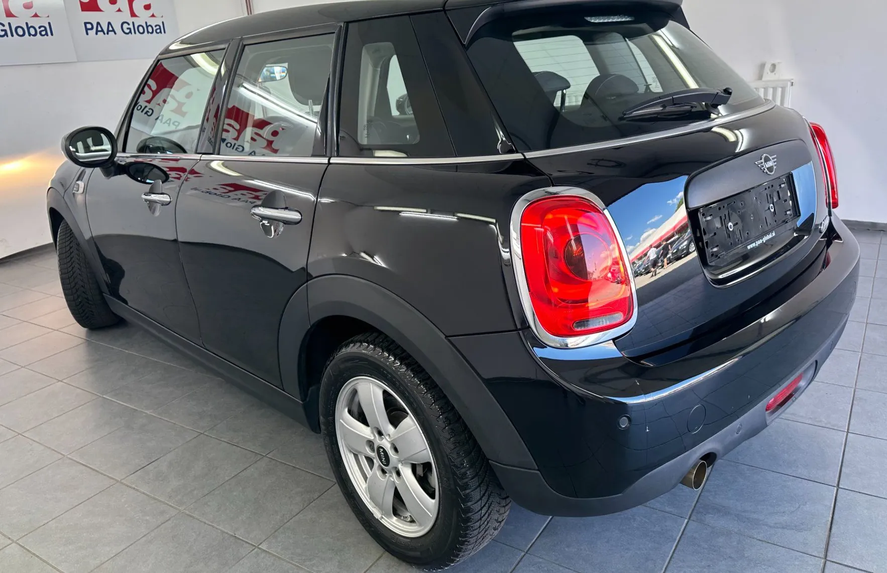 Zunanja slika - MINI One - NAVI.PDC.5 VRAT.SAMO 63.000 KM.BENCIN.AUT.KLIMA - 7