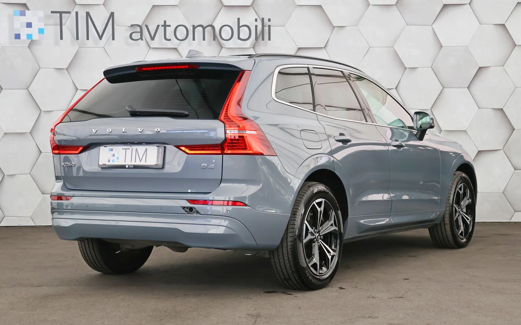 Zunanja slika - Volvo XC60 - B4D 2.0d Geartronic Essential 197KM - 3