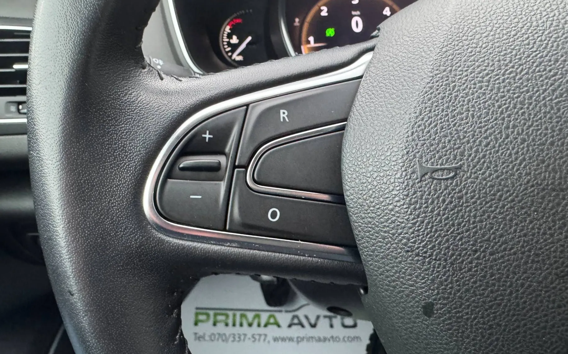 Zunanja slika - Renault Mégane - Megane INTENS°1.5 DCI°1.LAST°SLO°ALKANTARA°DIG.ŠT°91000.. - 17