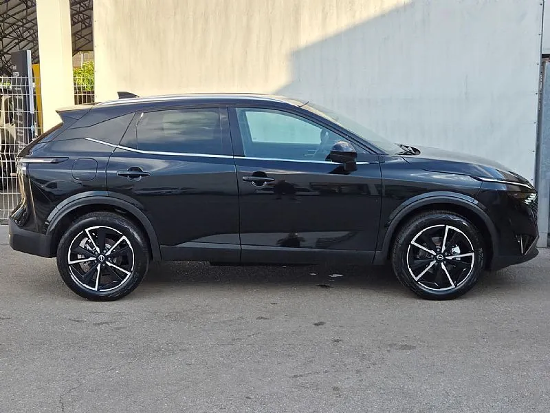Zunanja slika - Nissan Qashqai - 1.3 DIG-T MHEV N-Connecta X-Tronic - 4