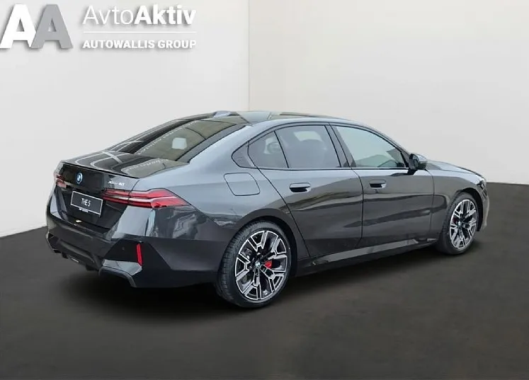 Zunanja slika - BMW i5 - xDrive40  AT - 4