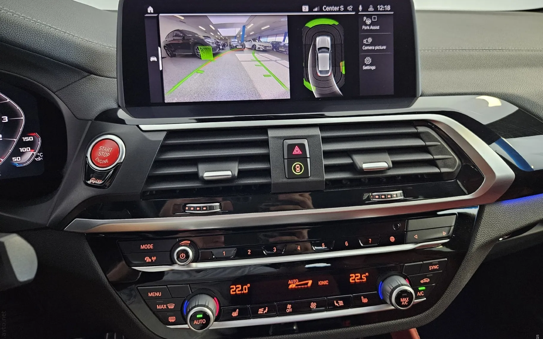 Notranja slika - BMW serija X4: - M COMPETITION|ACC|HUD|Kamera|HarmanKardon|Kljuka - 11
