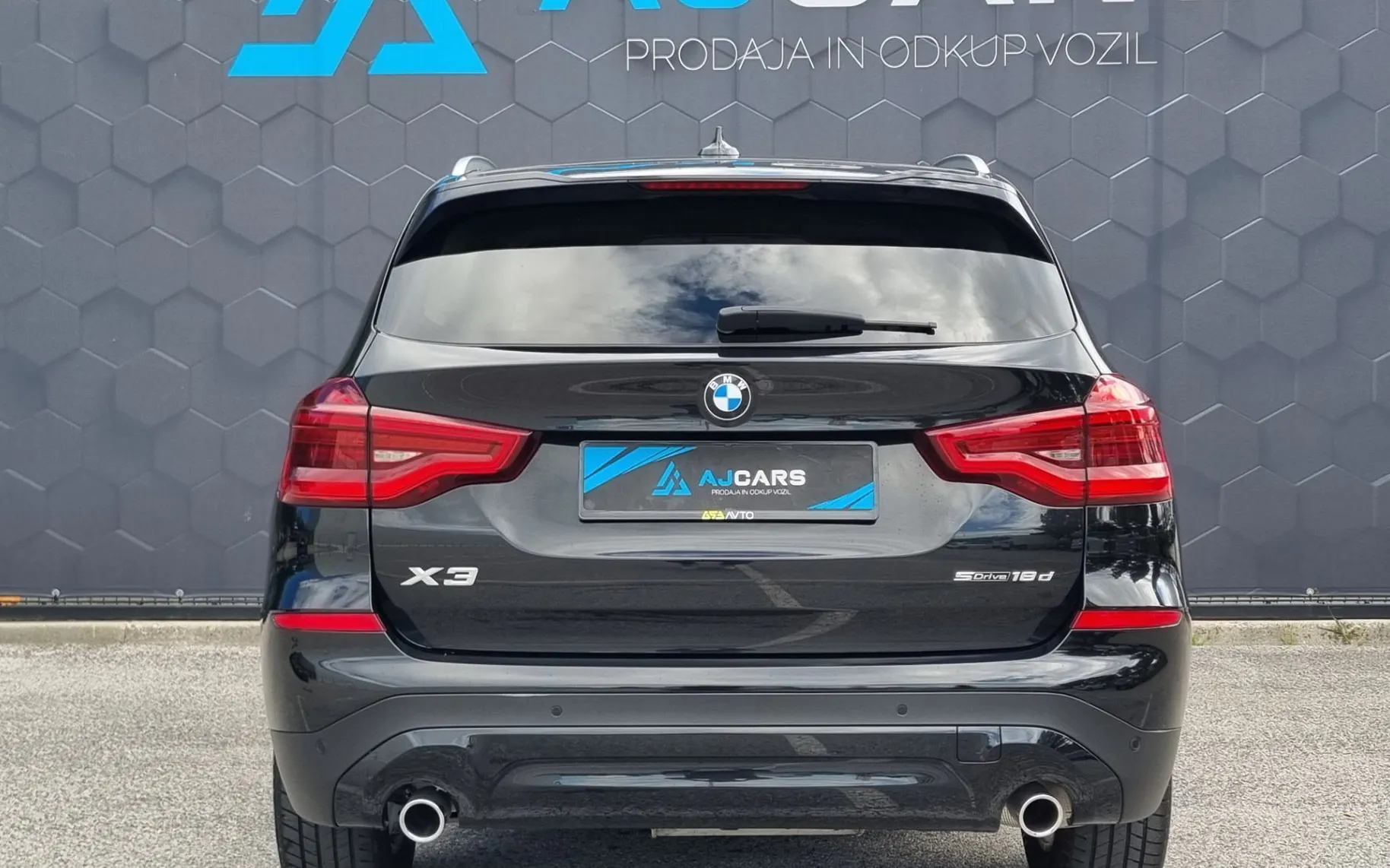 Zunanja slika - BMW X3 - serija : sDrive18d Business LED-Usnje-Kamera-Navi-Keyless.. - 6