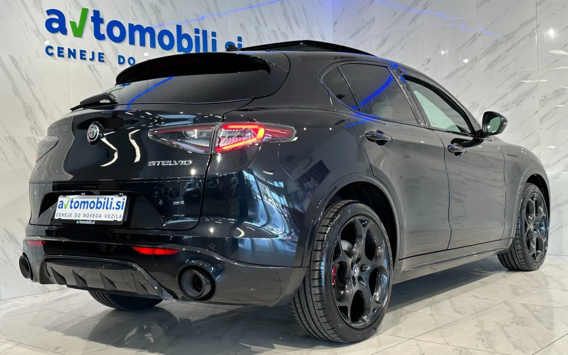 Zunanja slika - Alfa Romeo Stelvio - Q4 2.0 Turbo 280 Competizione |Pano|Harman|ACC|S.. - 4