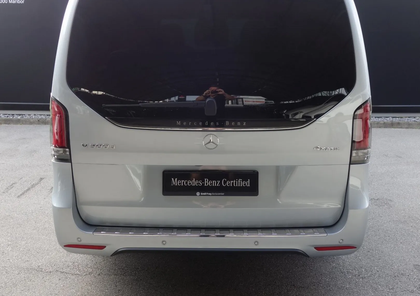 Zunanja slika - Mercedes-Benz V-Razred - V 300 d 4MATIC Style dolgi Avt. - 4