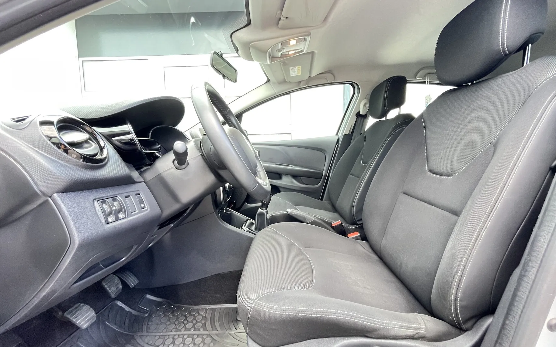 Zunanja slika - Renault Clio - 0.9 TCe 75 Generation 1.LASTNIK SLO samo 48.612 km - 8