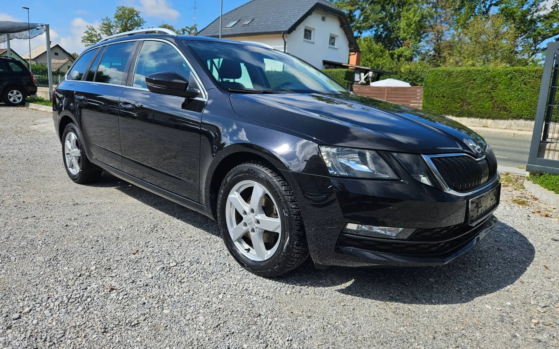 Zunanja slika - Škoda Octavia - Combi 1.6 TDI  1.LASTNIK  SLO SAMO 92000KM... - 2