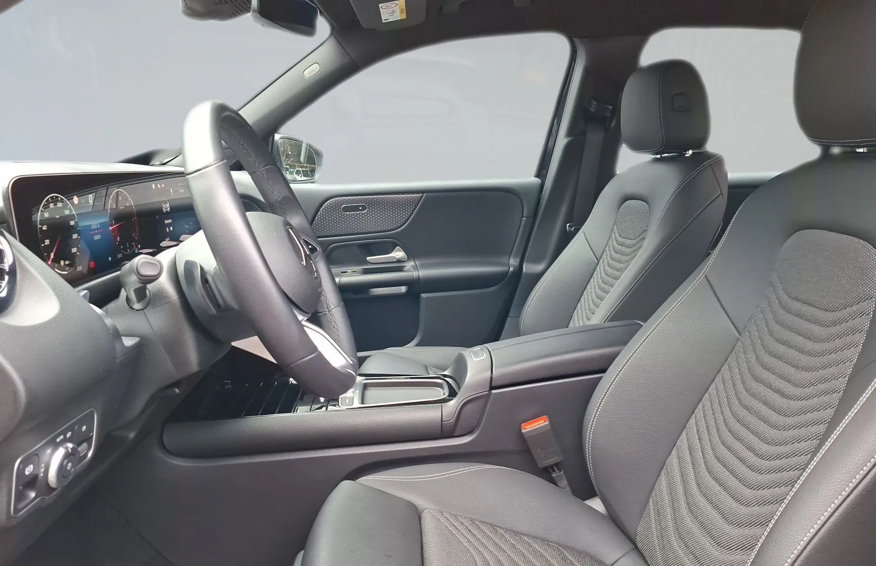 Zunanja slika - Mercedes-Benz GLB-Razred - GLB 200 d Style Avt. - 7