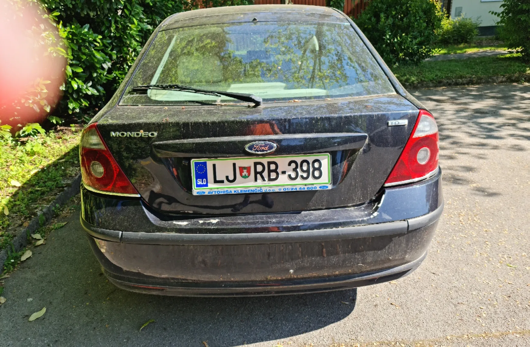 Slika poškodbe - Ford Mondeo - 2,0 TDCi Trend Durashift - 7