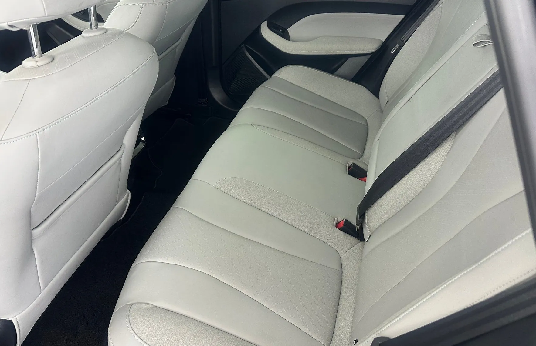 Zunanja slika - MG MG5 - Luxury 5d 130kW.NEMŠKI+4GUME.KAMERA.LED.NAVI.USNJE - 15