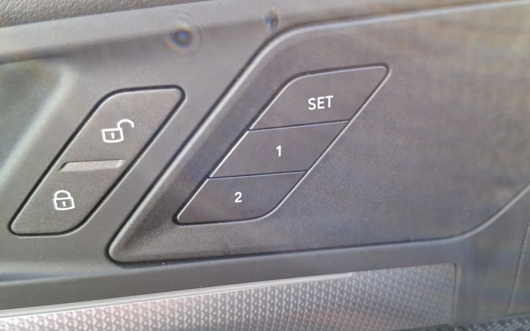 Zunanja slika - BMW Serija 2 - 218i Active Tourer Avt. M SPORT - 11