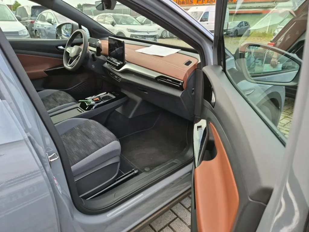 Zunanja slika - Volkswagen ID.5 - Pro Performance 150kW.KLJUKA.NAVI.37.389KM.LED.ACC - 14